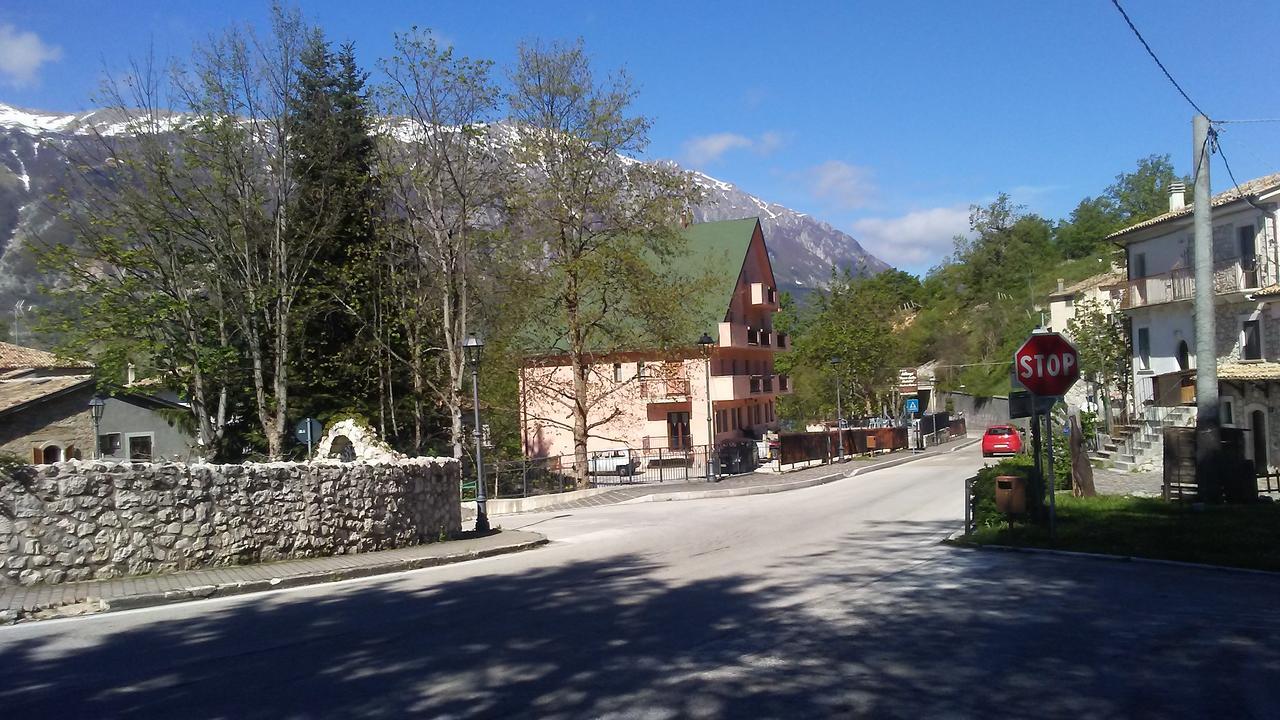 Albergo Parco Della Maiella Sant'Eufemia a Maiella Kültér fotó